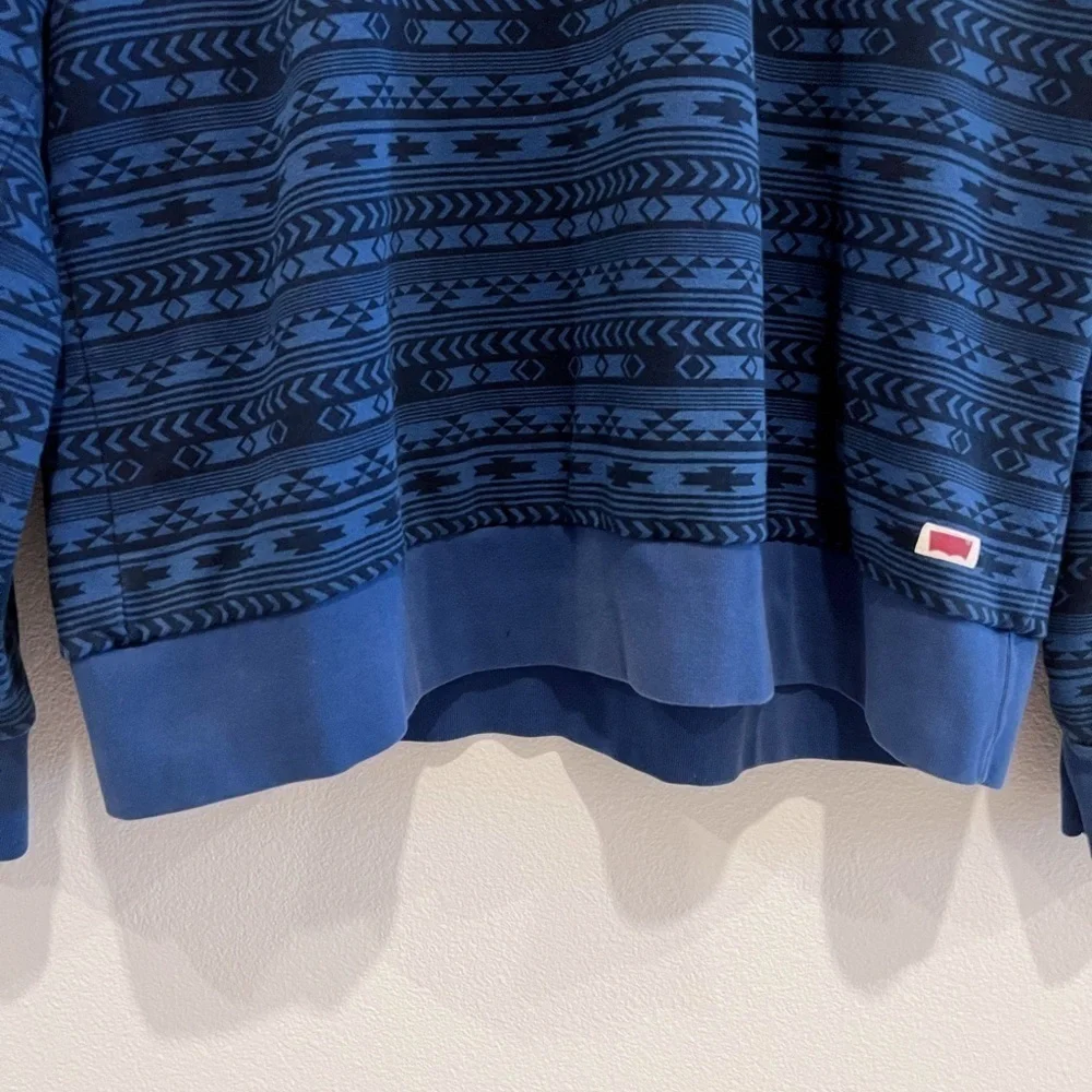 LEVI'S Crewneck Aztec Sweatshirt Size XXL